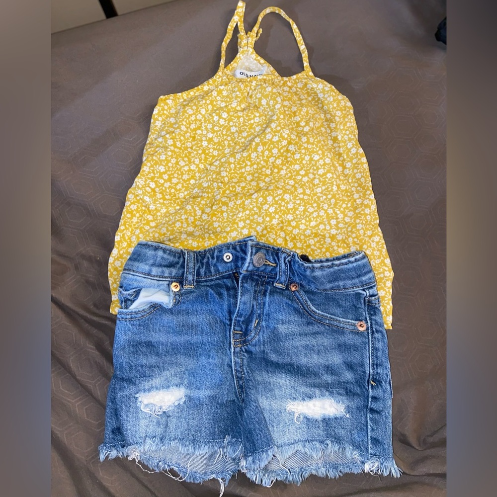 Flower top and Jean Shorts